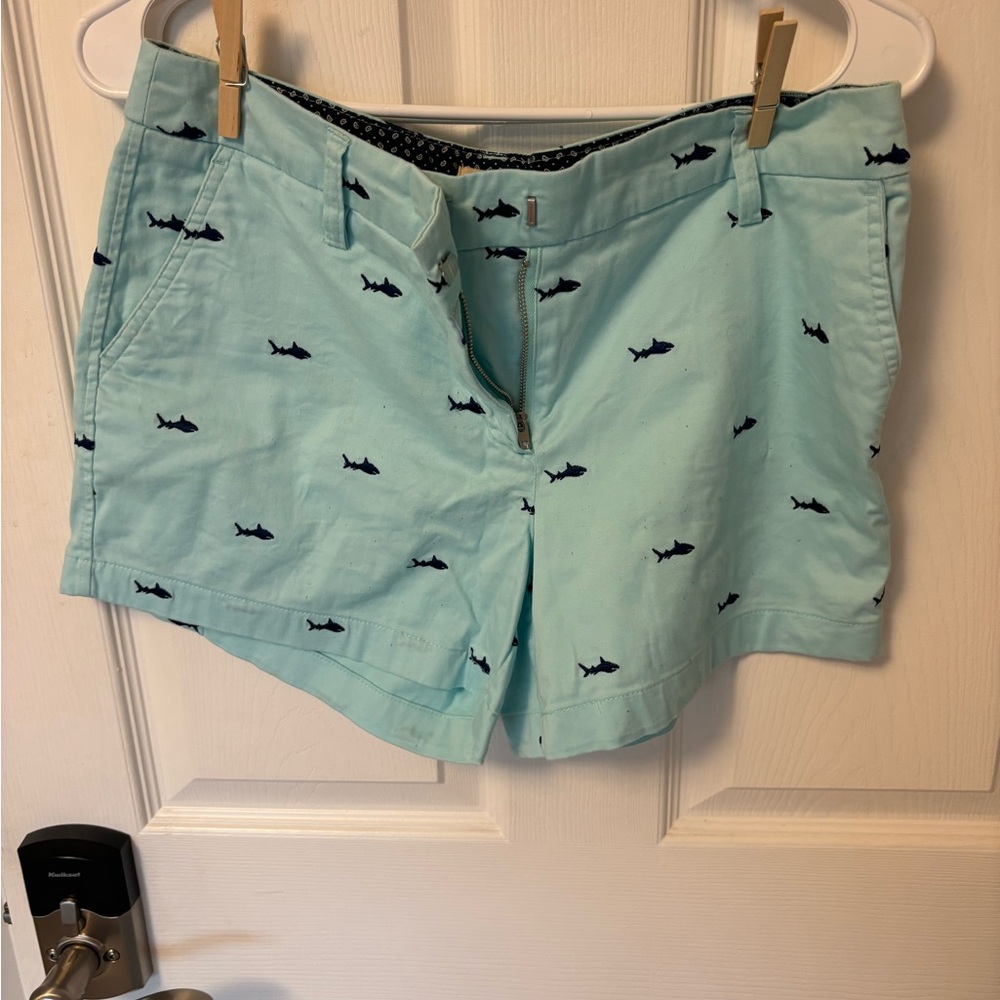 British Khaki Shorts Blue Size 6 Twill Chino Embroidered Sharks Southern Preppy
